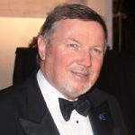Scuba hall of fame exec receives diving industry award