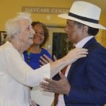 Governor meets Pines residents